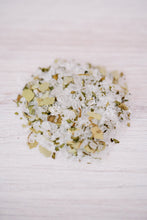Load image into Gallery viewer, BREATHE Eucalyptus + Mint Herbal Bath Salts
