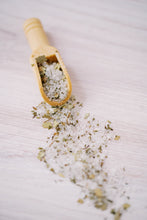 Load image into Gallery viewer, BREATHE Eucalyptus + Mint Herbal Bath Salts